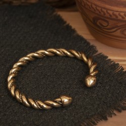 Torques brazo Brigit