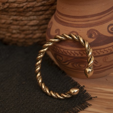 Torques brazo Brigit